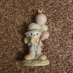 Precious Moments Figurine